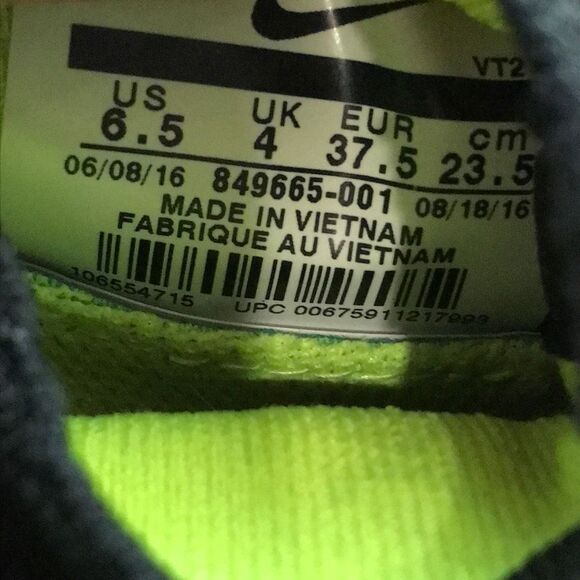 Nike LunarEpic Flyknit Shield H20 Black Running Shoes 849665-001 Womens Size 6.5 - Picture 11 of 12